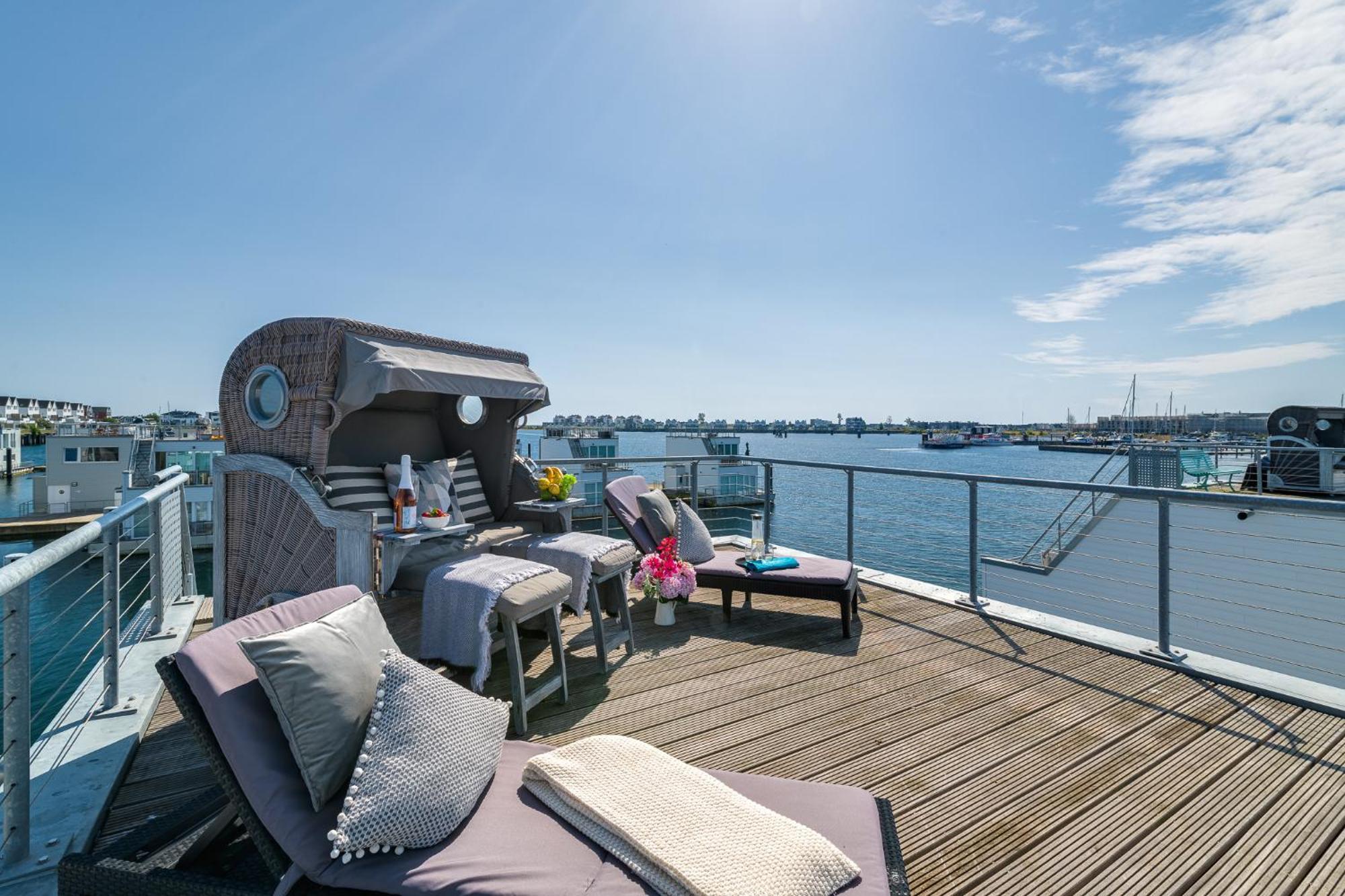 Triton: Meerblick, Sauna, Dachterrasse Olpenitz Extérieur photo